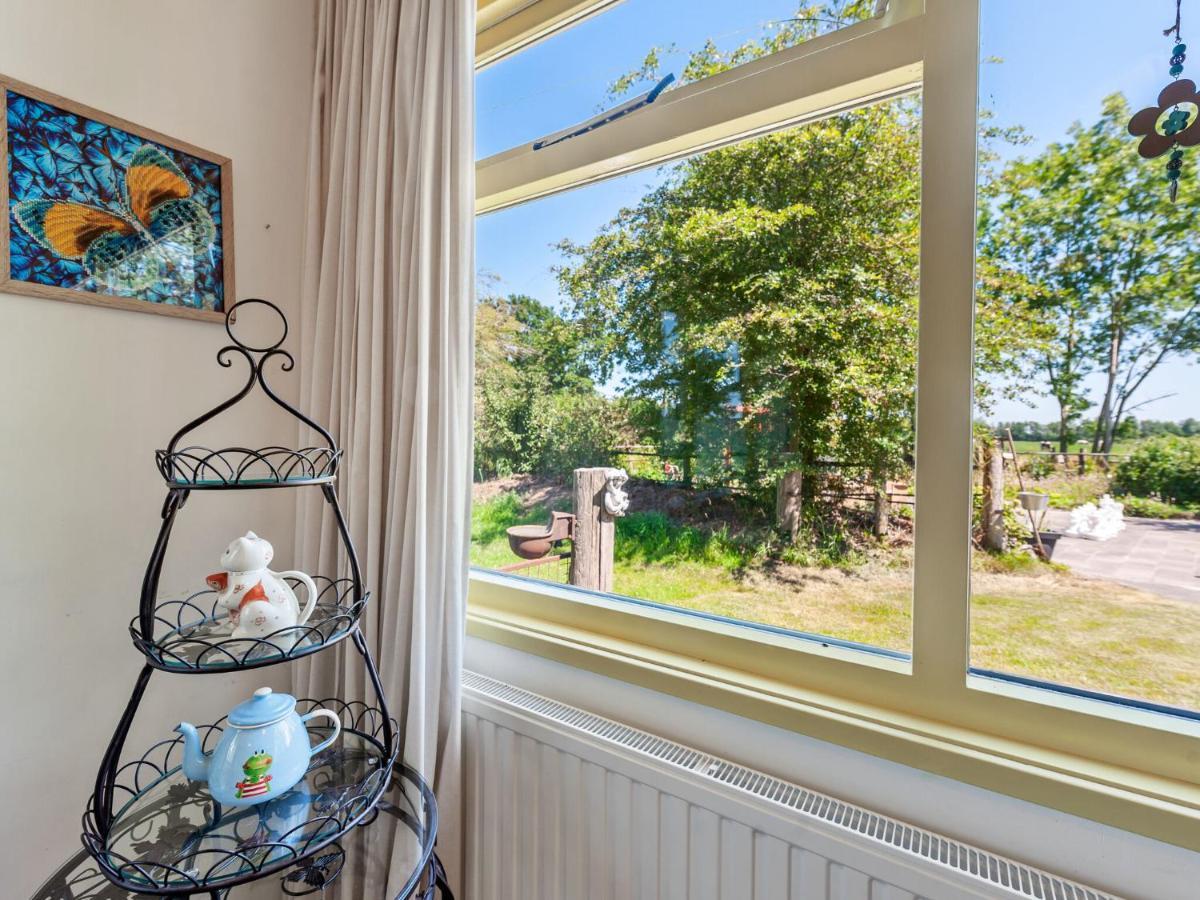 Enticing Holiday Home In Eastermar Near Burgumer Mar Lake Hoogzand 외부 사진