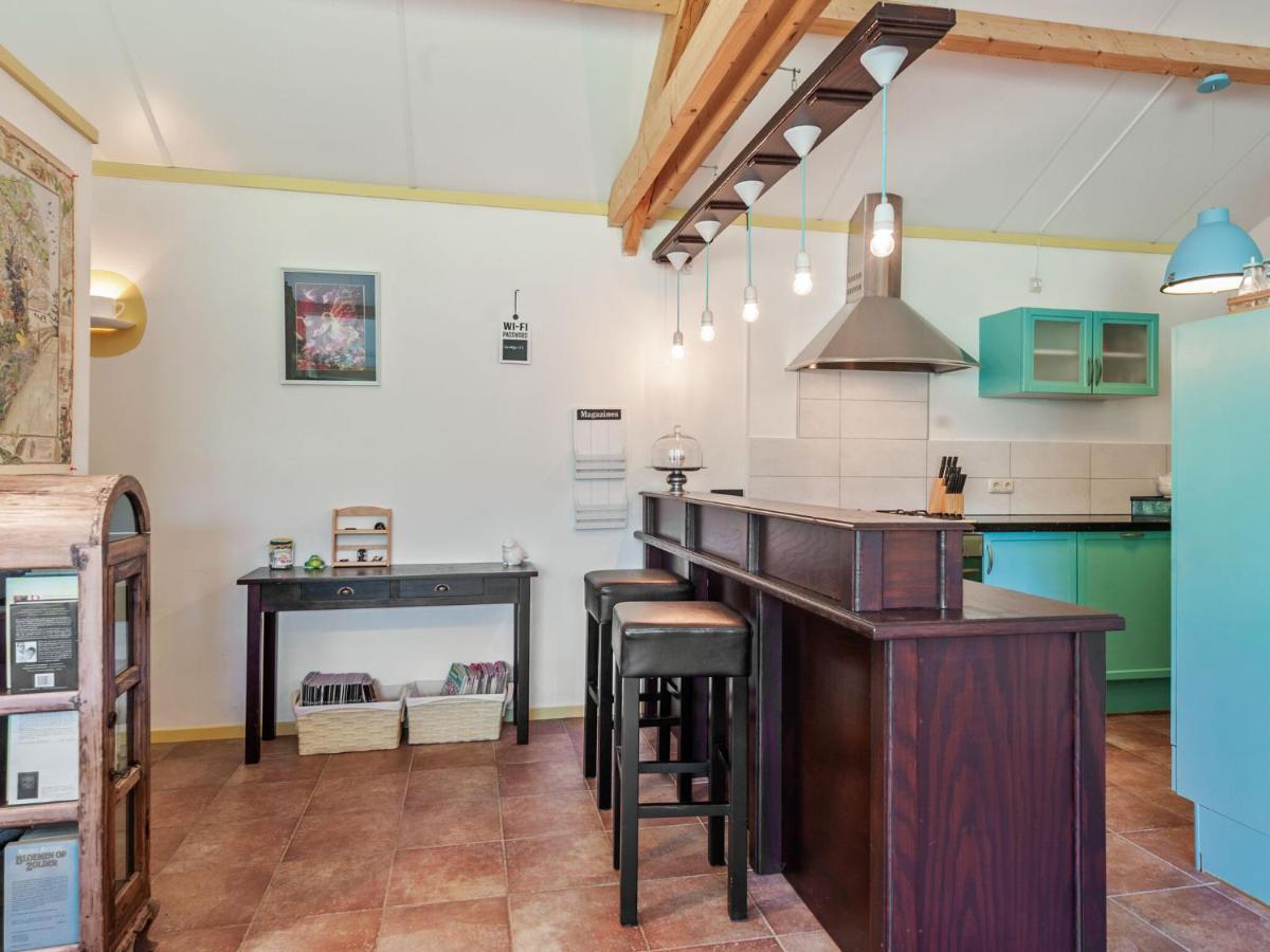 Enticing Holiday Home In Eastermar Near Burgumer Mar Lake Hoogzand 외부 사진